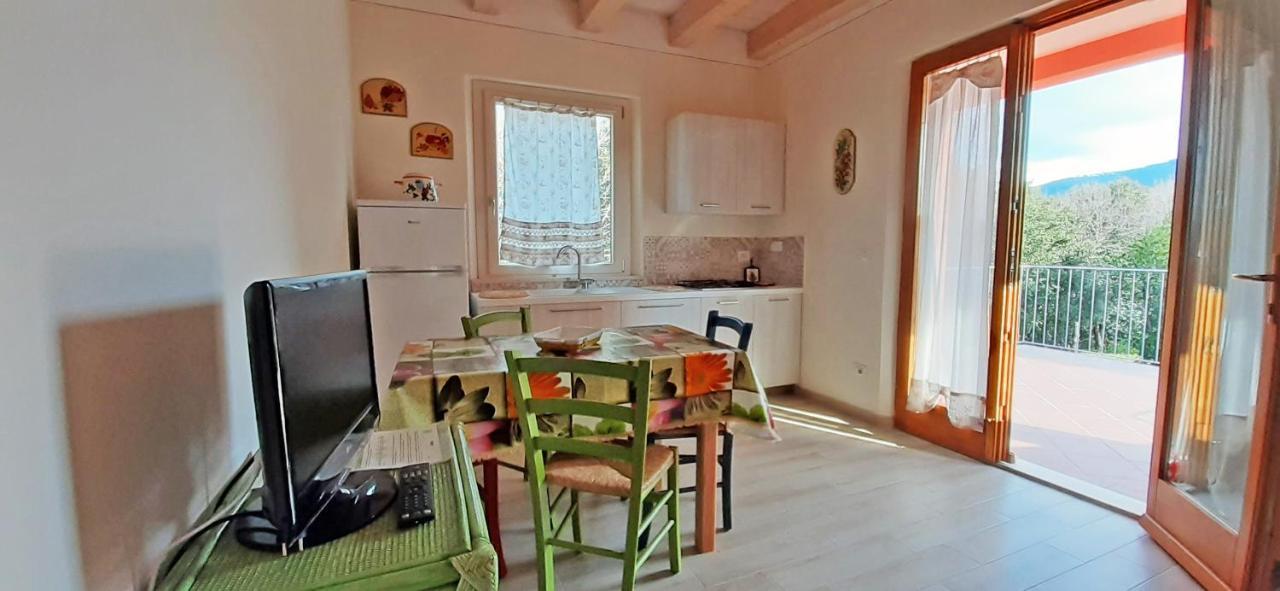 Appartamento Il Mandorlo Capoliveri  Exterior foto